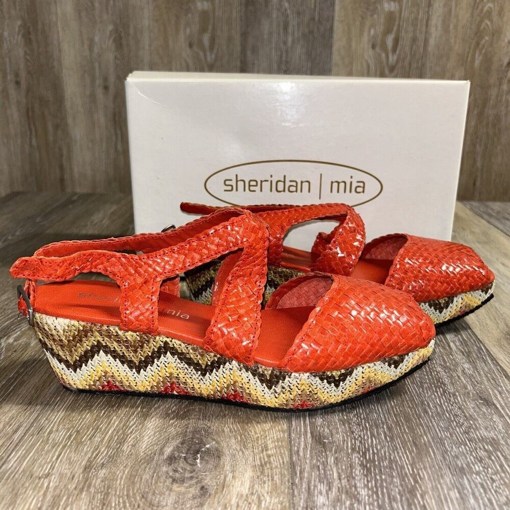 Sheridan Mia Bari Sandles Womens 9.5 (40) Woven Leather Peeptoe Wedge Orange